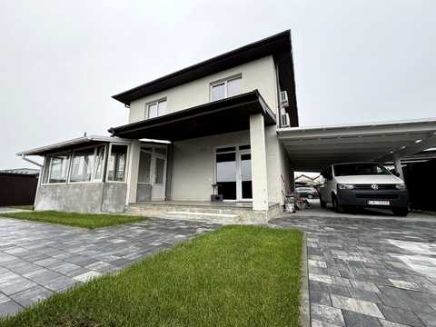 будинок за адресою Молодіжна