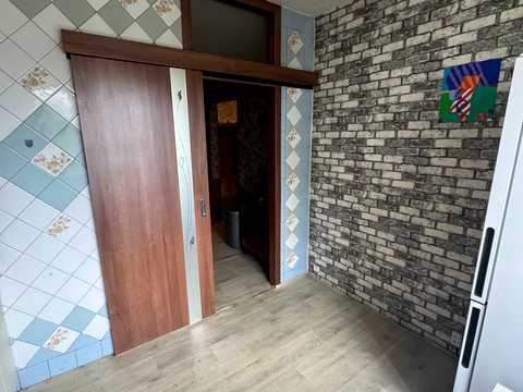 квартира за адресою Академіка Заболотного вул., 12