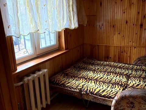 будинок за адресою с. Гатне, Київська вул.
