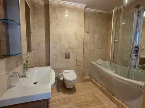 квартира за адресою Королеви Єлизавети ІІ вул. (Глинки), 2