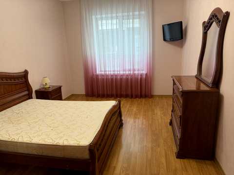 квартира за адресою Дмитрівська вул., 69