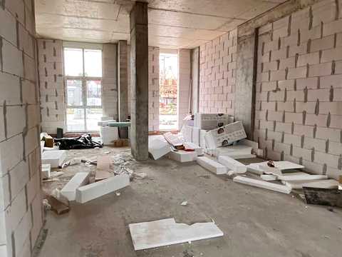 комерційна за адресою Промислова вул., (Будинок 2)