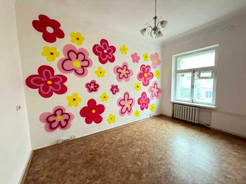 комерційна за адресою Дарвіна вул., 8