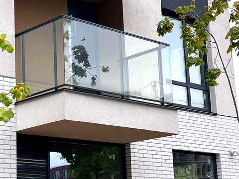 квартира за адресою Салютна вул., 2к17