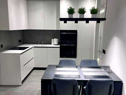 квартира за адресою Салютна вул., 2к17