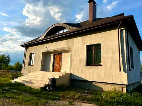 будинок за адресою Підлісна