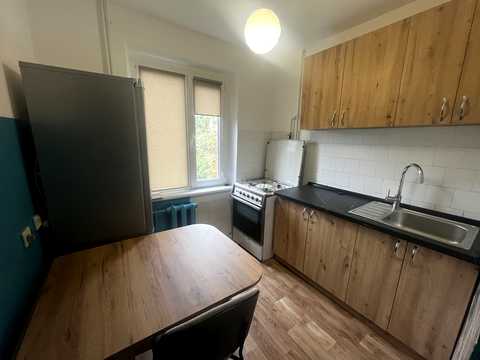квартира за адресою Бакинська вул., 37