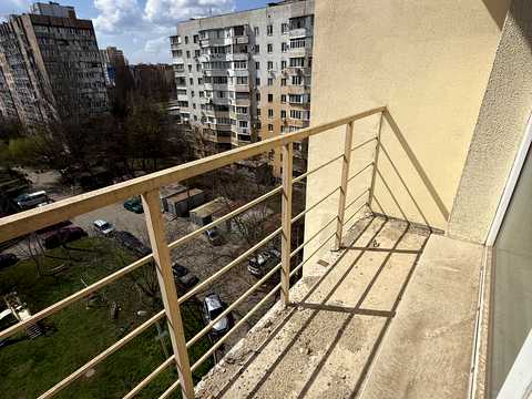 квартира за адресою Владислава Бувалкіна вул. (Бочарова Генерала), 73