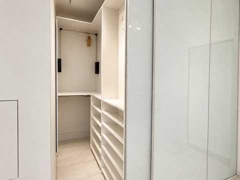 квартира по адресу Джона Маккейна ул. (Івана Кудрі), 7