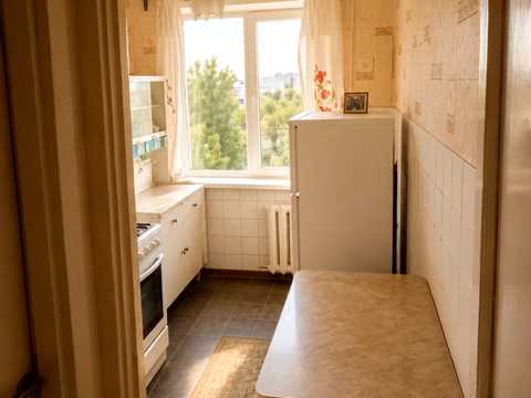 квартира за адресою Космонавтів вул., 21