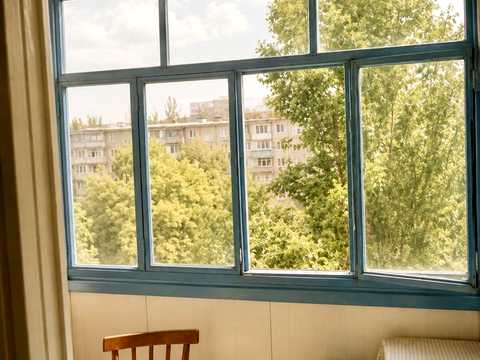квартира за адресою Космонавтів вул., 21