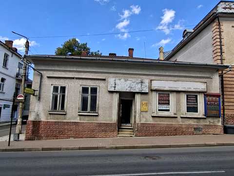 коммерческая по адресу Степана Бандеры ул., 7