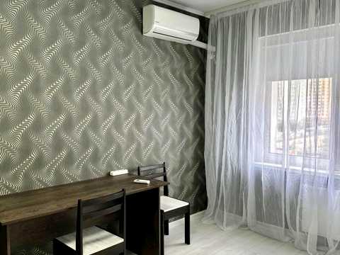 квартира за адресою Софії Русової вул., 7