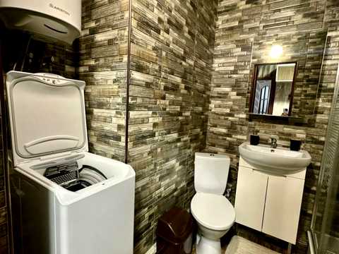 квартира за адресою Софії Русової вул., 7
