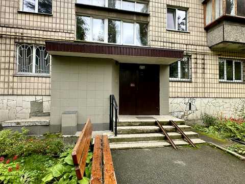 квартира за адресою Андрія Малишка вул., 31