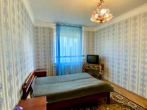 квартира за адресою Амвросія Бучми бульв., 5/1