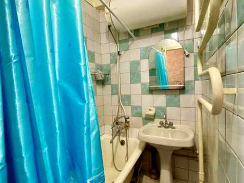 квартира за адресою Амвросія Бучми бульв., 5/1