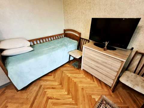 квартира за адресою Брюссельська вул. (Гончарова), 21
