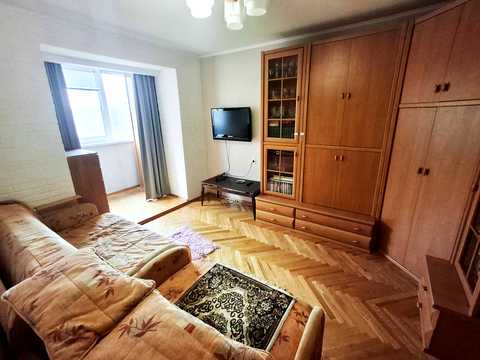 квартира за адресою Брюссельська вул. (Гончарова), 21