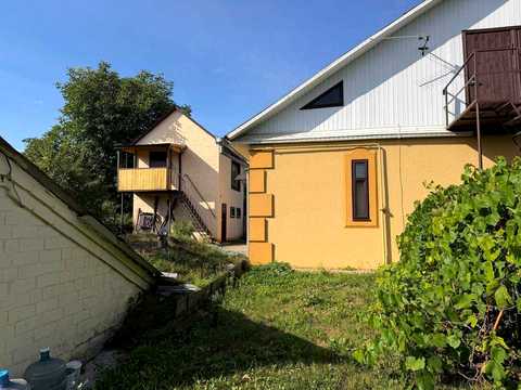 дом по адресу с. Александрия, андрія мельника