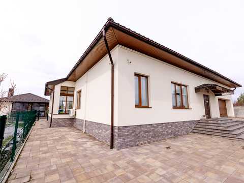 дом по адресу Ровно, бориса андрєєва