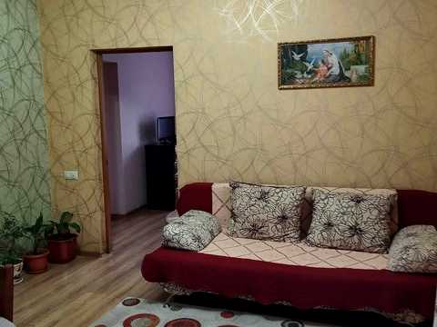будинок за адресою с. Ставне, Центральна