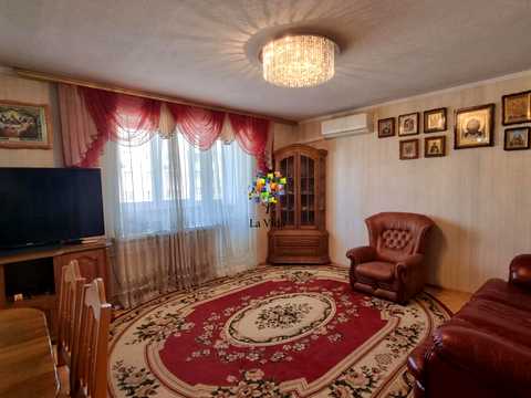 квартира за адресою Машинобудівна вул., 13