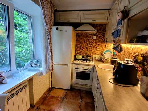 квартира за адресою Буслівська вул., 20