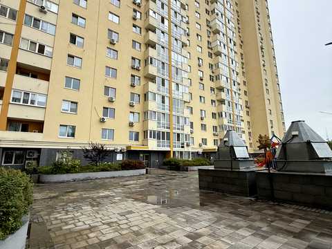 квартира за адресою Новомостицька вул., 15