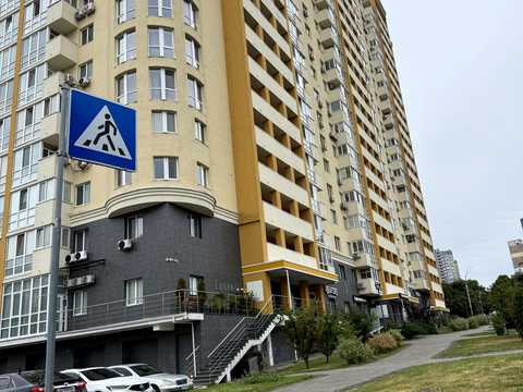 квартира за адресою Новомостицька вул., 15