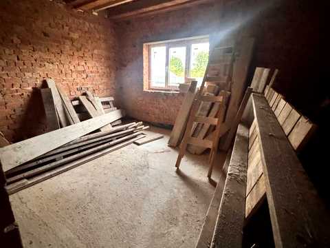 квартира за адресою Довженка, 23