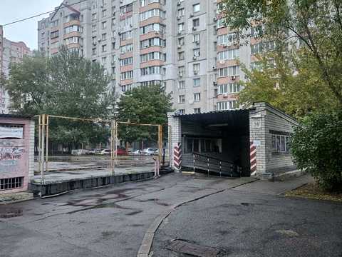 квартира за адресою Анни Ахматової вул., 35-Б