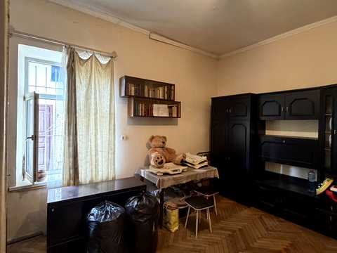 квартира за адресою Богдана Хмельницького вул., 165