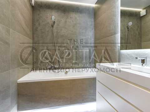 квартира за адресою Набережно-Рибальська вул., 27