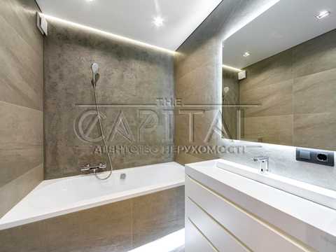 квартира за адресою Набережно-Рибальська вул., 27