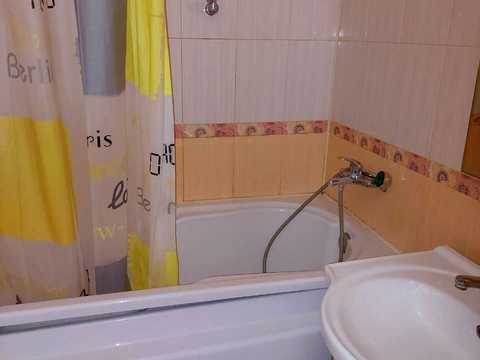 квартира за адресою Миколи Ушакова вул., 18