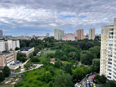 квартира за адресою Федора Ернста вул., 6