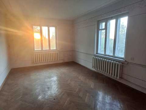 будинок за адресою с. Великі Млинівці, Миру, 113