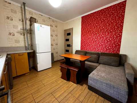 квартира по адресу Героев просп., 10