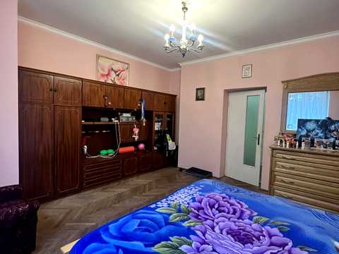 квартира по адресу Героев Майдана ул. (Гвардейская), 40