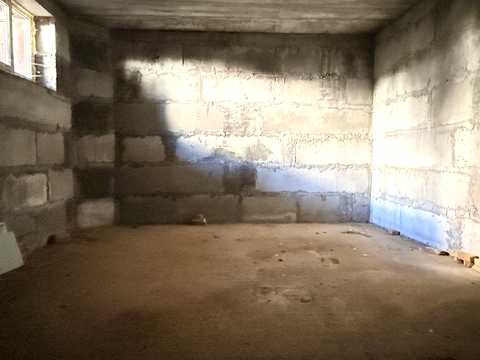 комерційна за адресою Боголюбова вул., 12