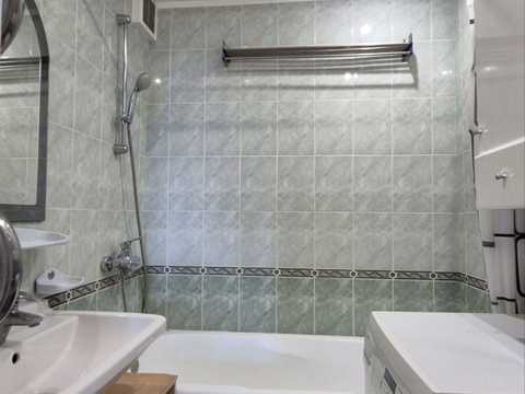 квартира за адресою В'ячеслава Чорновола вул., 16
