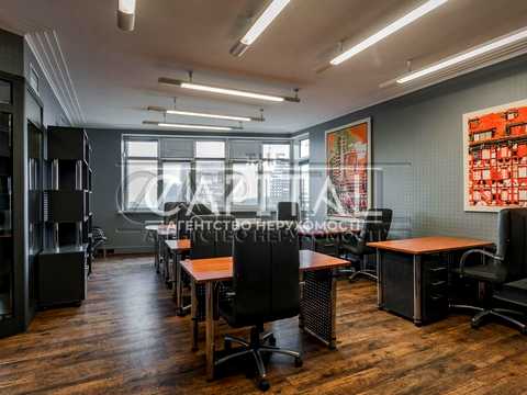 комерційна за адресою Старонаводницька вул., 6