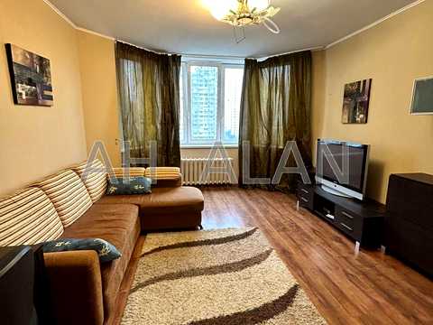 квартира за адресою Олени Пчілки вул., 3-А