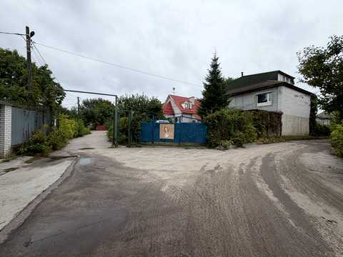 дом по адресу 204-та Садова ул.