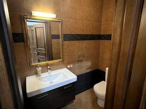 квартира за адресою Лабораторна вул., 8