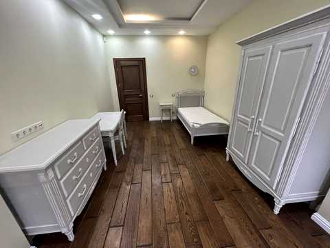 квартира за адресою Лабораторна вул., 8