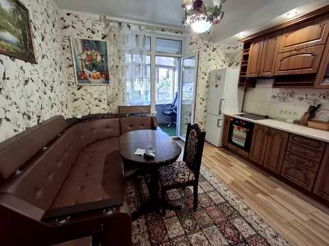 квартира за адресою Миколи Ушакова вул., 1-Д