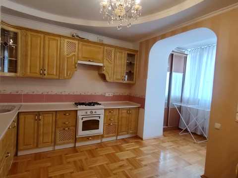 квартира по адресу Зодчих ул., 10