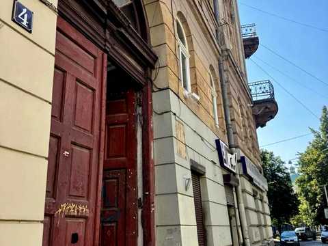 квартира за адресою Василя Стефаника вул., 4